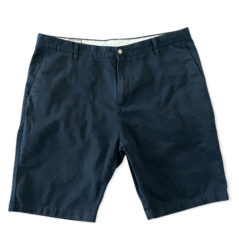 VOLCOM Golf Shorts (LIKE NEW)